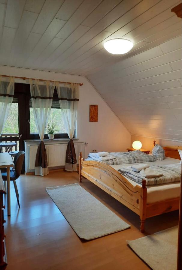 Privatzimmer Koenig Kassel Ngoại thất bức ảnh
